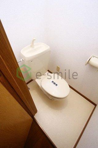 【トイレ】 | クレストールＢ | 落ち着いた色調のトイレです
