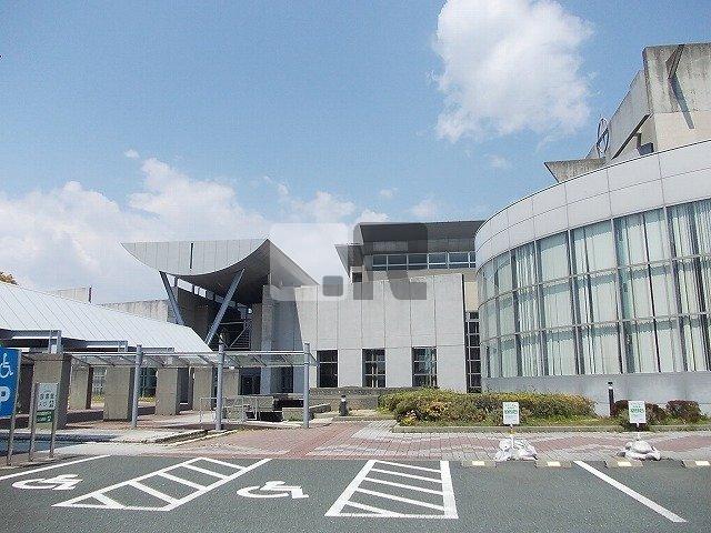 【周辺】 | カーサ・ジラソーレ | 磐田市役所豊田図書館まで1700m