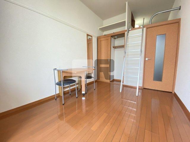 【居間・リビング】 | レオパレスコノハナ