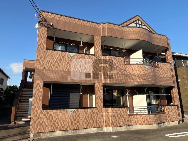 【外観】 | ラティール | 外観写真（昼）