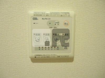 【その他】 | Ｐｅｔｉｔ ・Ｆｉｅｌｄ | 浴室乾燥機（イメージ）