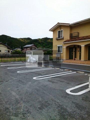 【駐車場】 | パストラルガーデンＢ