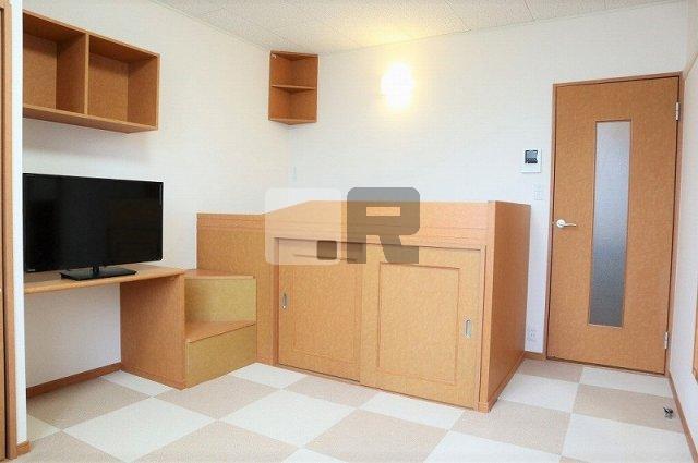 【内装】 | レオパレス灯 | 絨毯の色はお部屋によって異なります