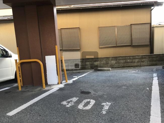 【駐車場】 | メゾンアイサン助信